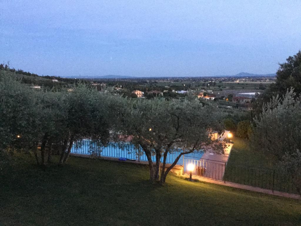 Agriturismo Borgo Tra Gli Olivi Castiglion Fiorentino Exterior photo