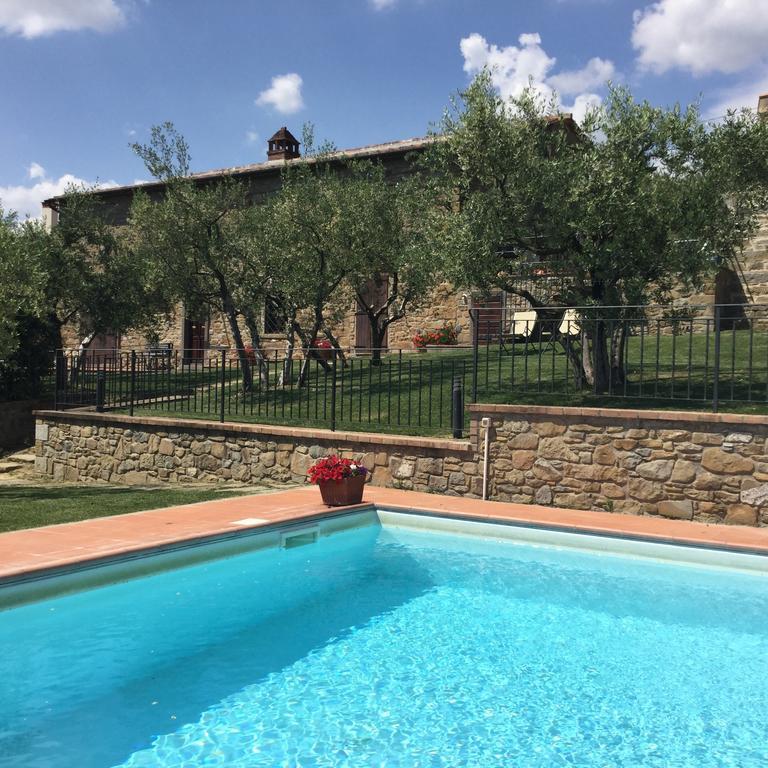Agriturismo Borgo Tra Gli Olivi Castiglion Fiorentino Exterior photo
