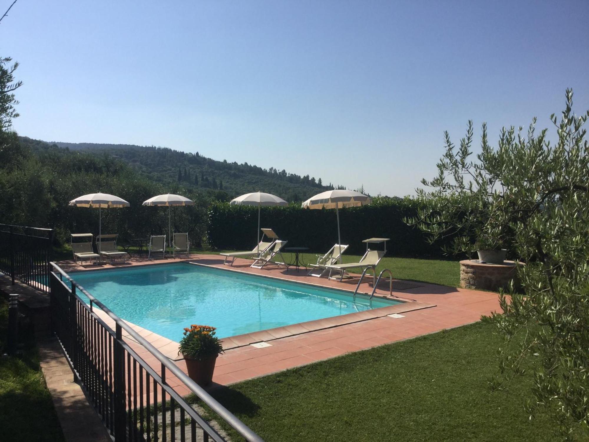 Agriturismo Borgo Tra Gli Olivi Castiglion Fiorentino Exterior photo