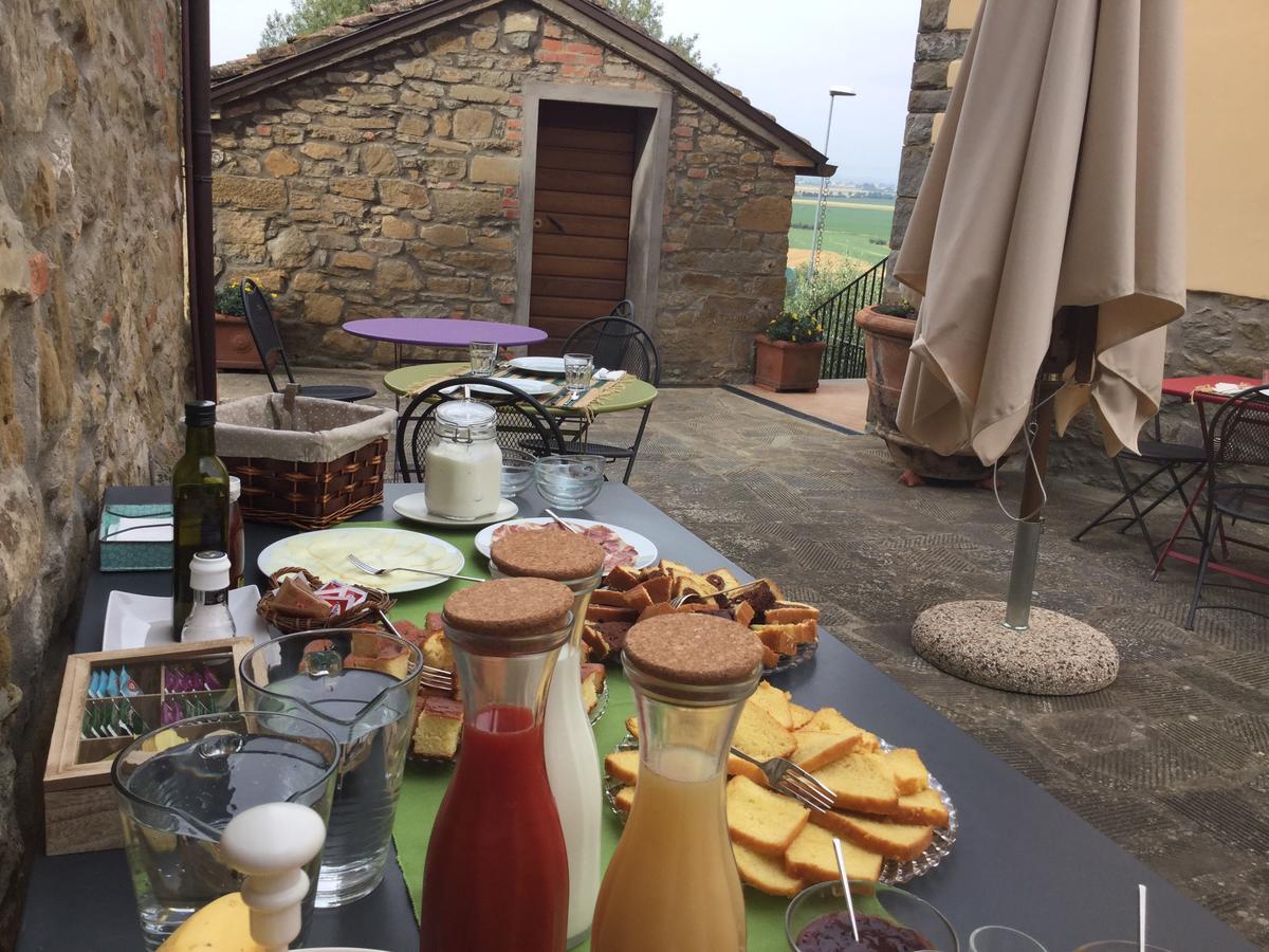 Agriturismo Borgo Tra Gli Olivi Castiglion Fiorentino Exterior photo